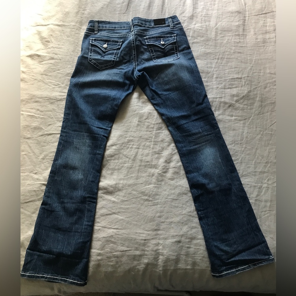 YMI boot leg jeans in size 9